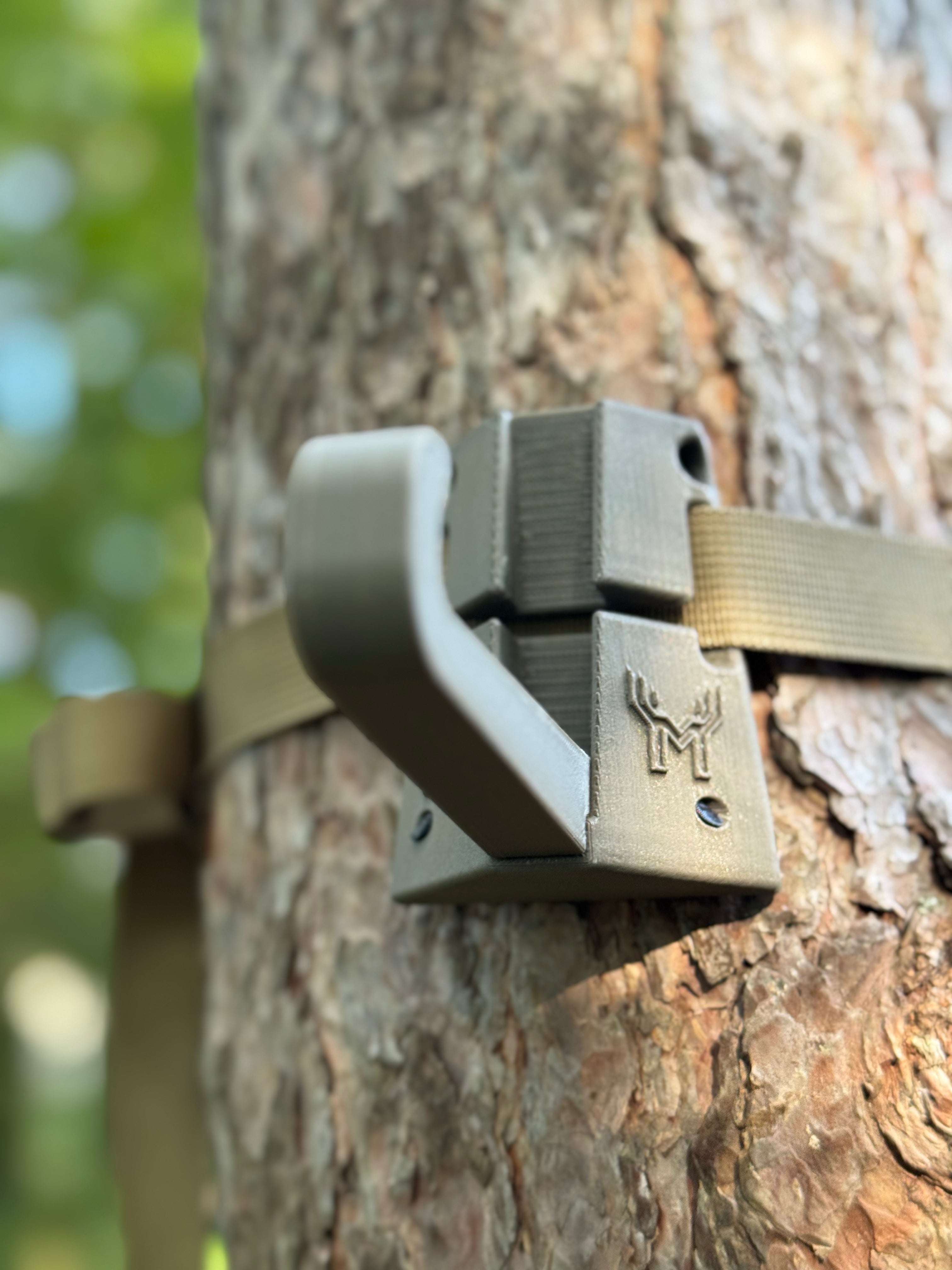 Folding Bow Hook